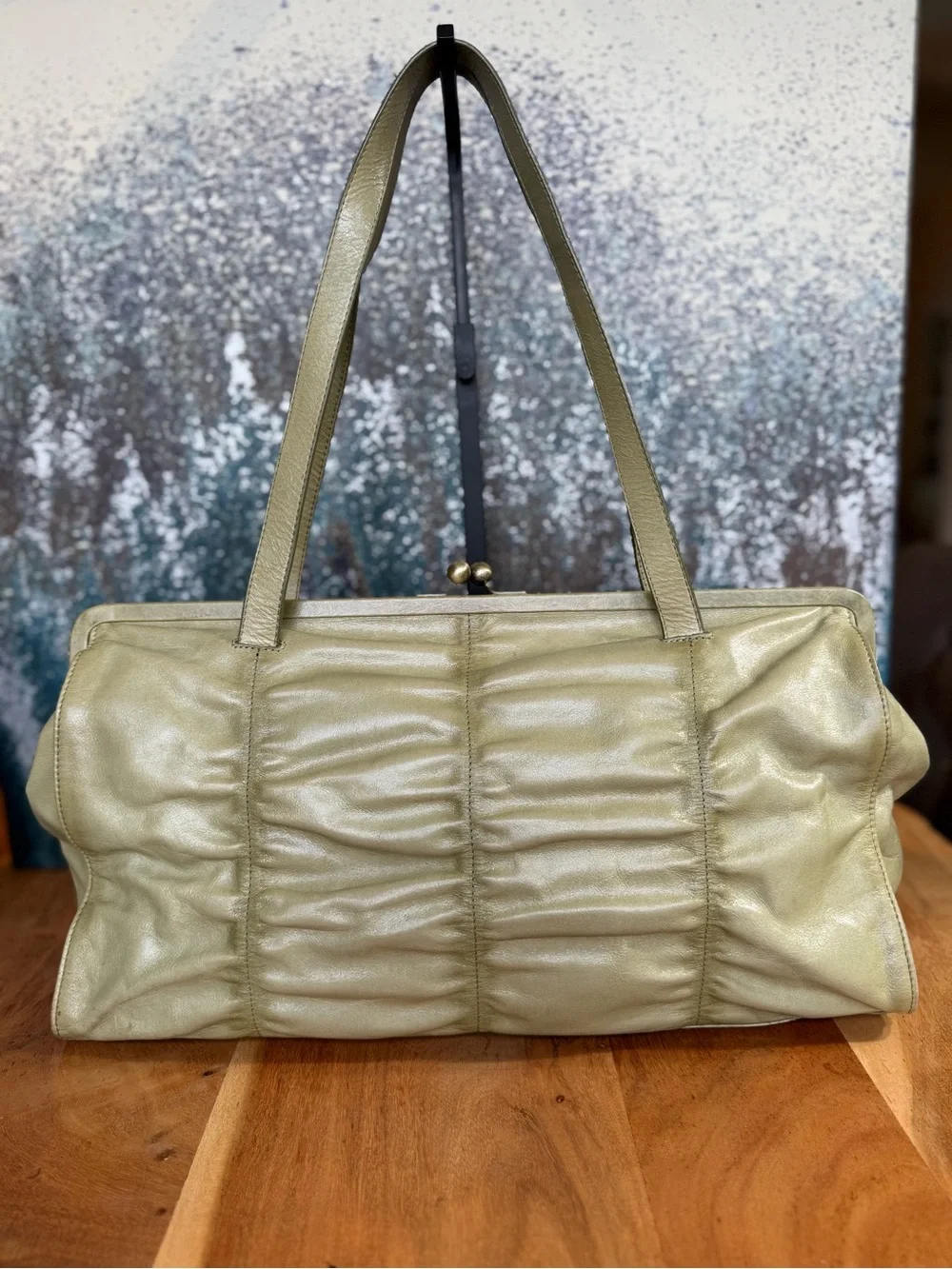 HOBO International Rare Vintage Y2K Chartreuse Kiss Lock Bag VGVC